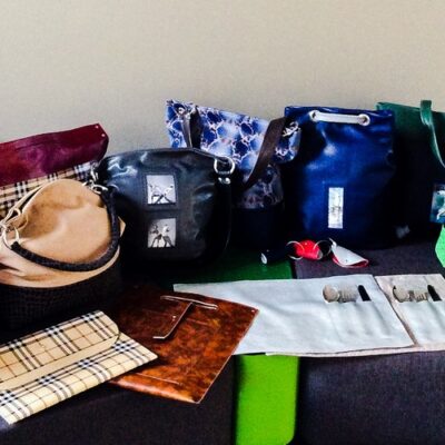 Odinių rankinių kūrėja ir gamintoja Nijolė Ida Davainė